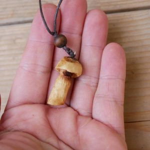 Pilz Kette